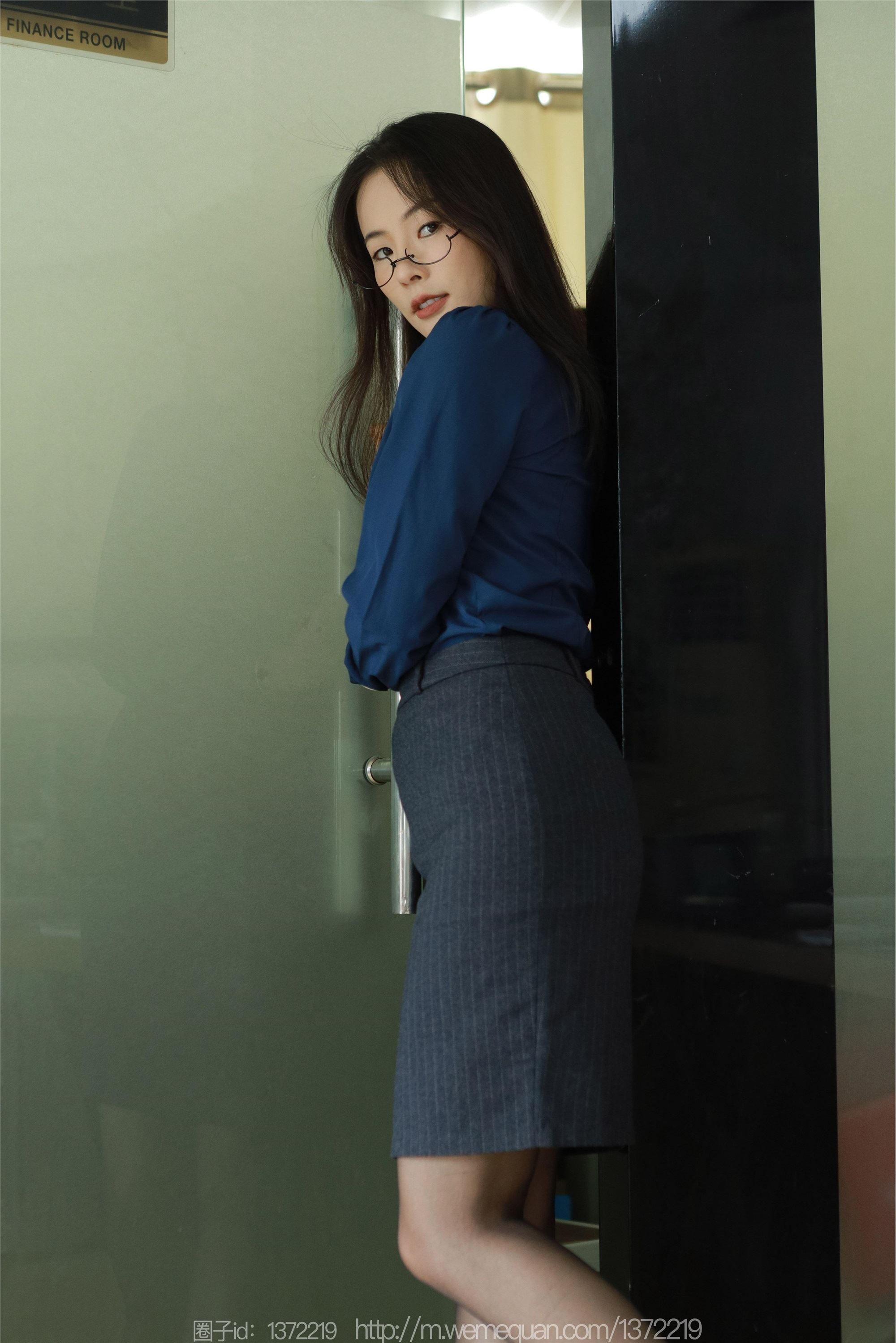 IESS异思趣向  2023.06.26 絲享家 1464 小金《红跟OL》